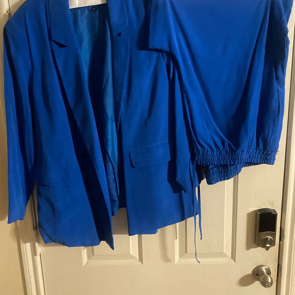 ELOQUII Royal Blue Blazer and Shorts Suit